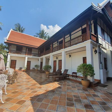 Ananta Villa Luang Prabang Exterior foto